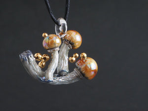 Jessica Tsai " :) Have A Nice Trip"