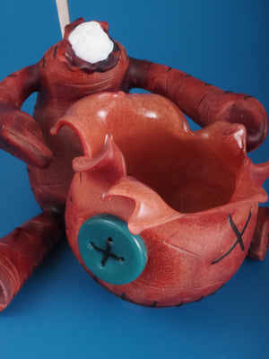 Peter Muller - "Head rest ashtray"