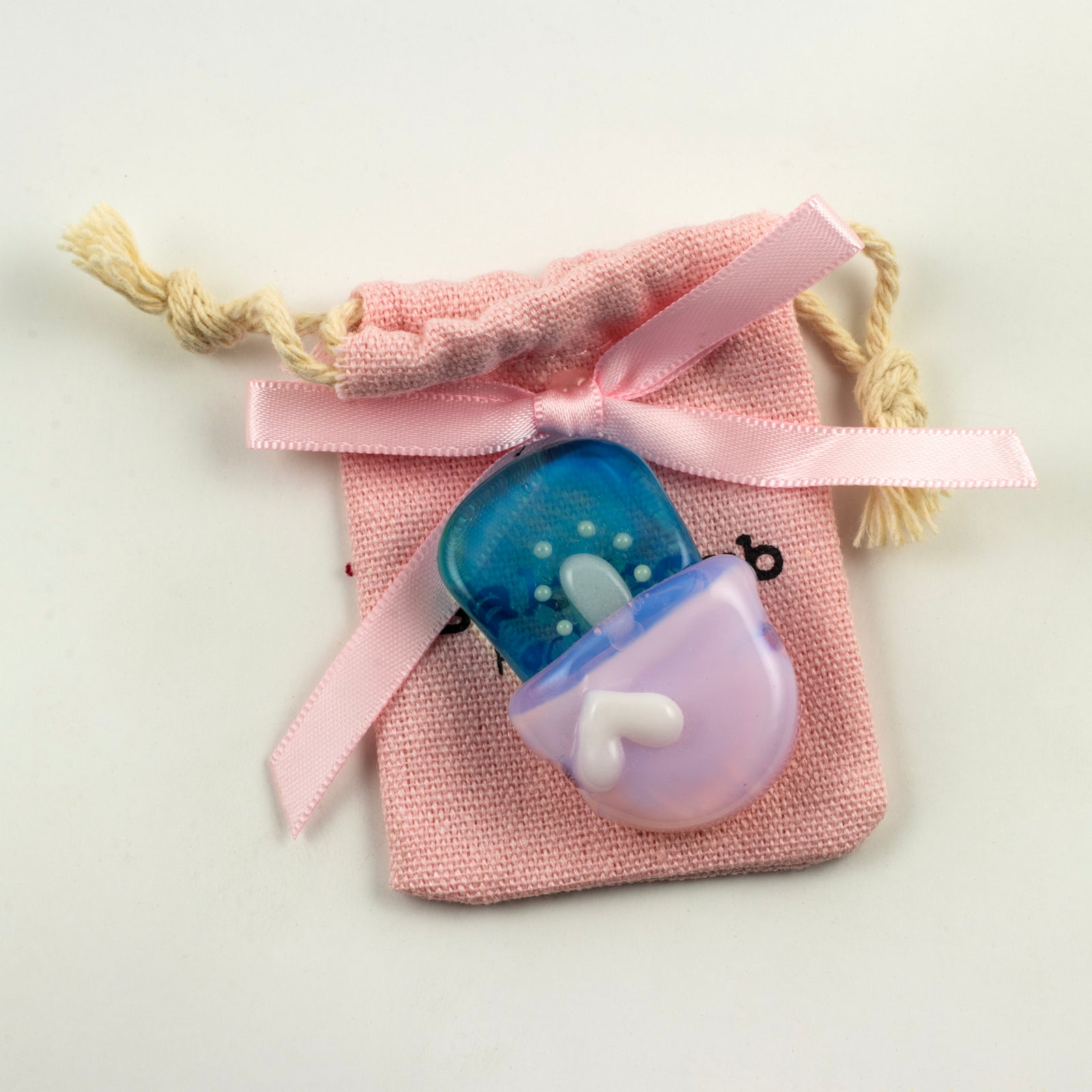 Saki Bomb- Kiwi Pendant