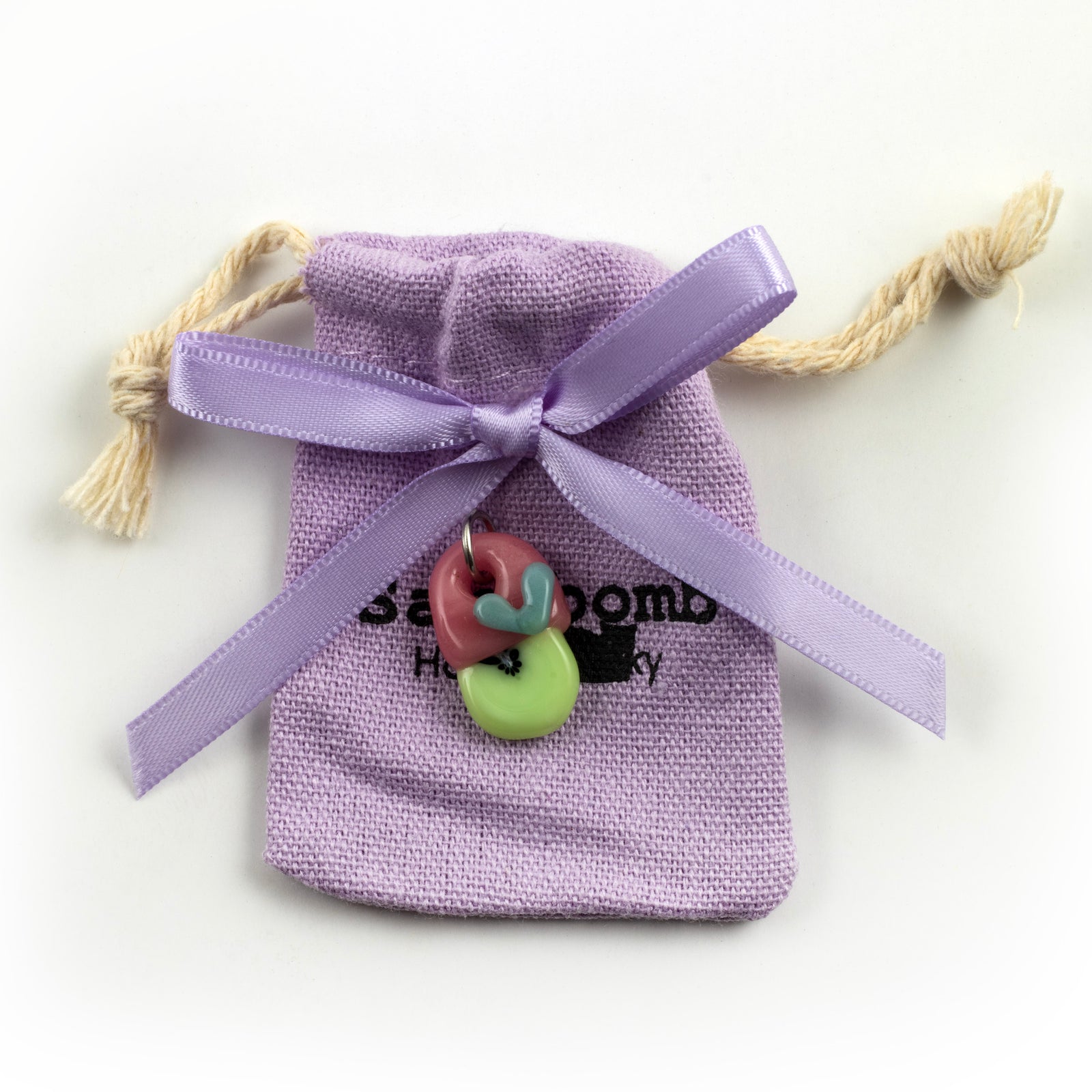 SakiBomb - Mini Kiwi Charm