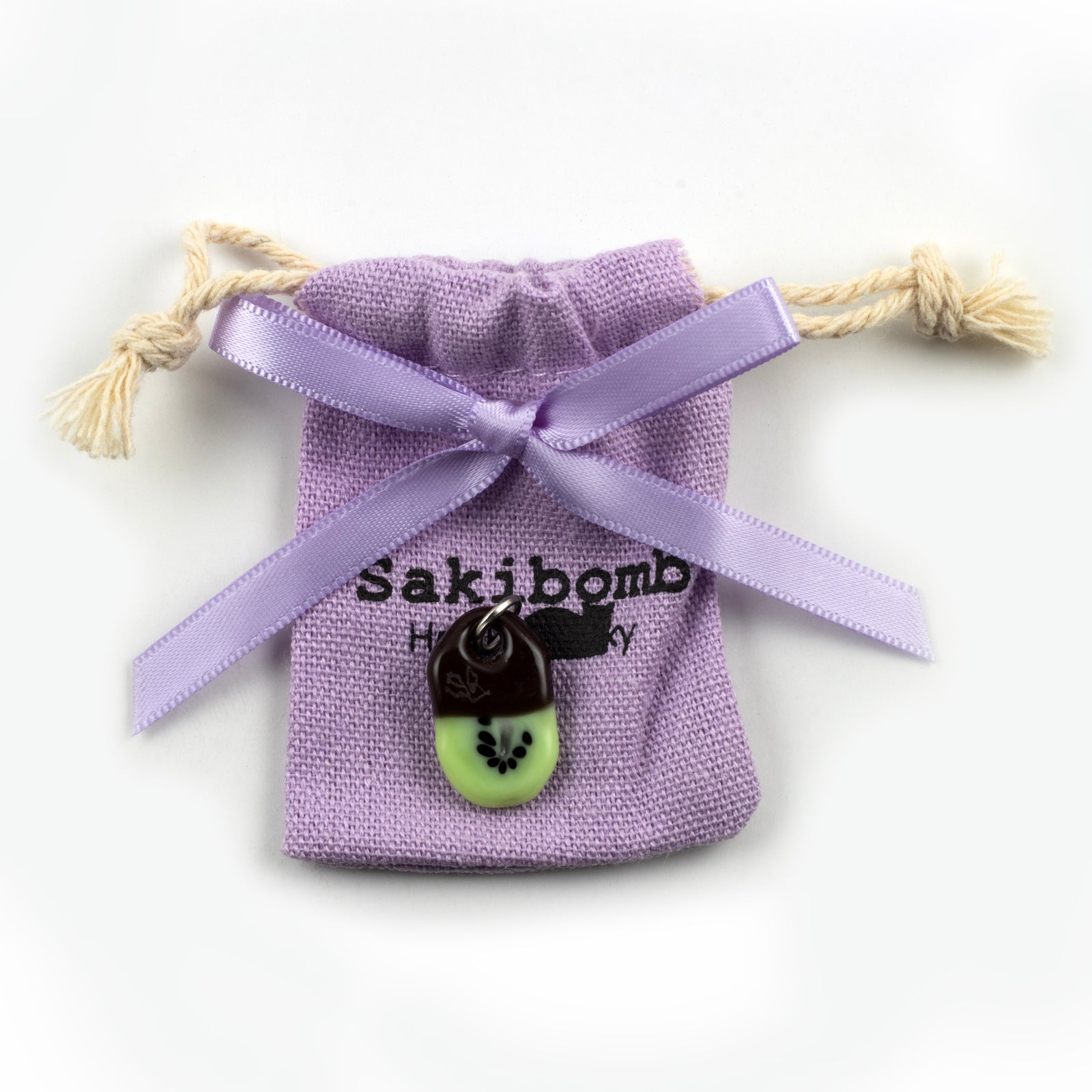SakiBomb. Mini Kiwi Charm
