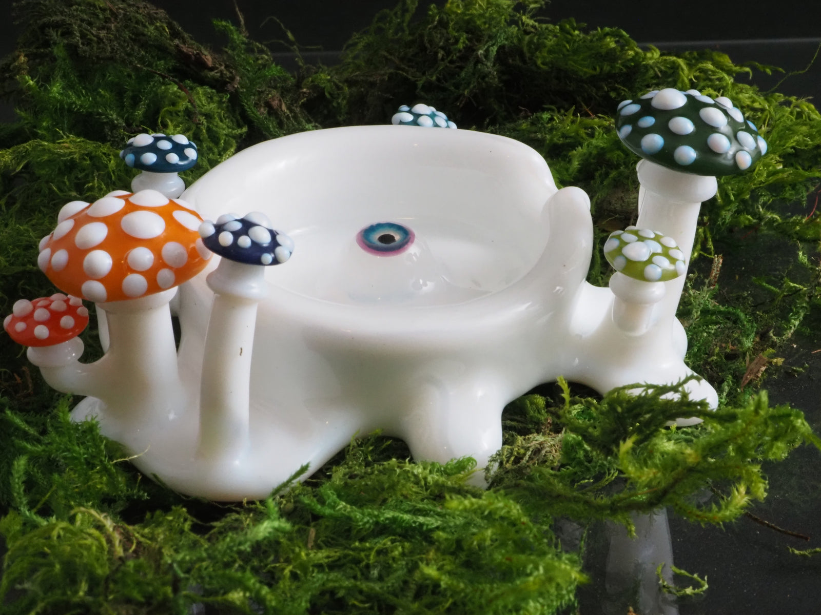 Snic Barnes "Mushroom Ashtray"