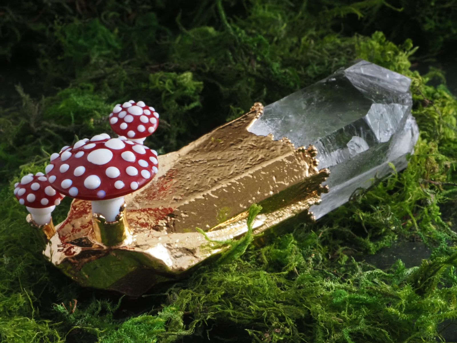 Snic Barnes "Crystal with 3 Mushrooms"