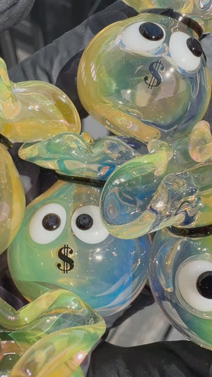 “Gizzler Moneybags”