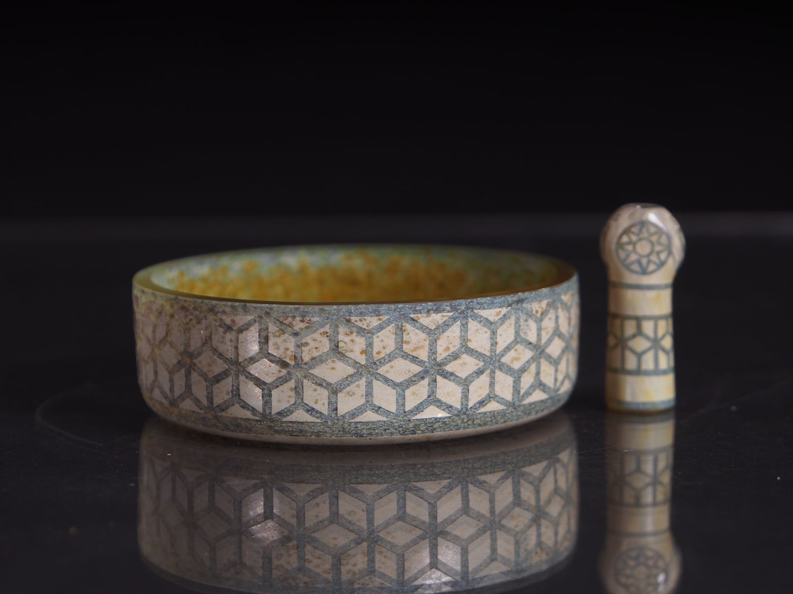 Artist Stylie "Smoker Stylie" Ashtray Set